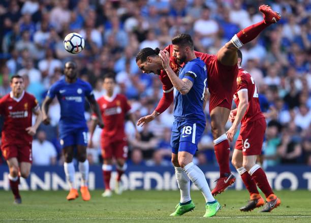 以其深厚的 以其深厚的