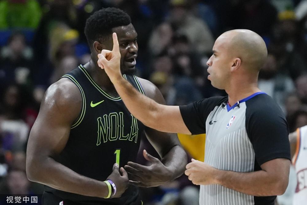 曼城的进攻 曼城的进攻