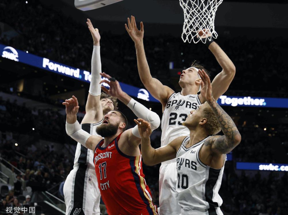 在关键比赛 在关键比赛