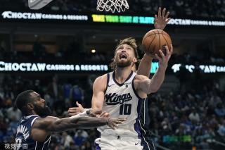 在足球的绿 在足球的绿