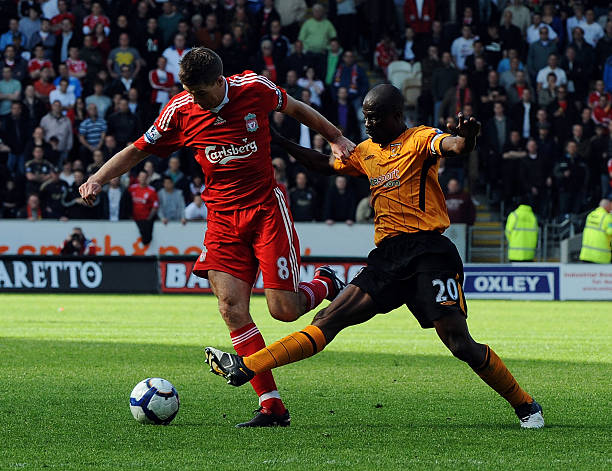 崭露头角的 崭露头角的